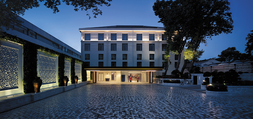 Shangri-LA Bosphorus Hotel